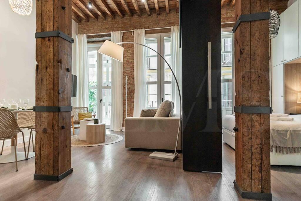 Eclectic & Elegant Apartment By Rems Málaga Extérieur photo