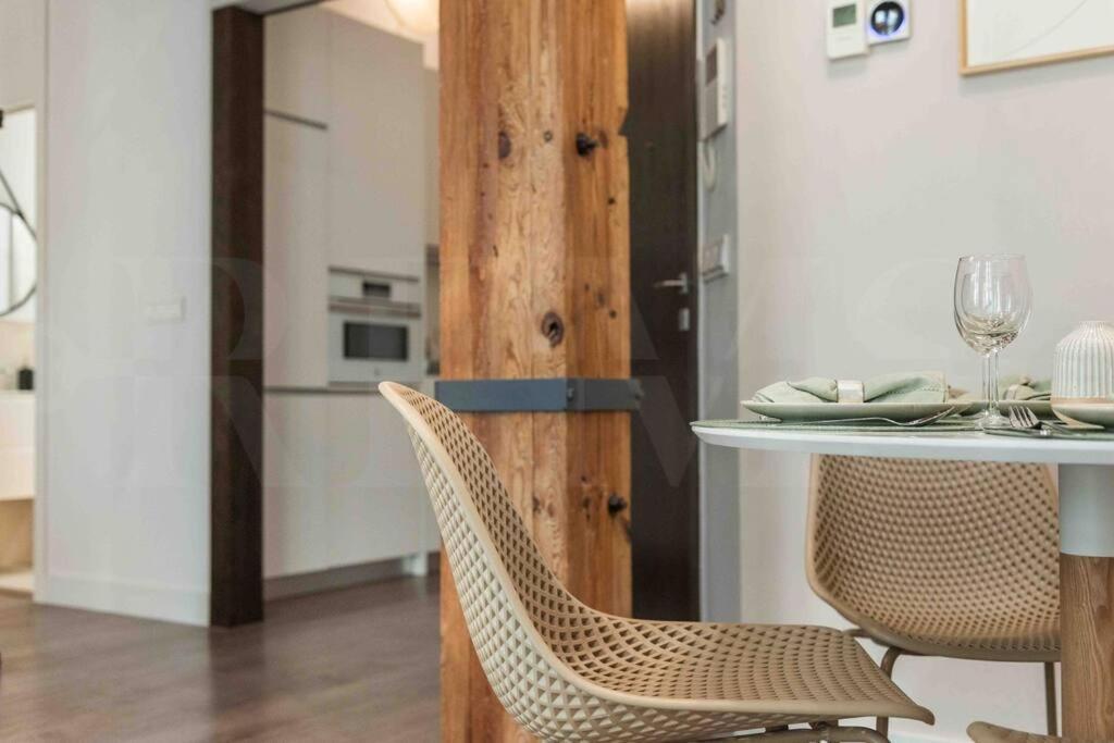Eclectic & Elegant Apartment By Rems Málaga Extérieur photo